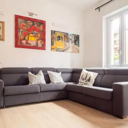 The Best Rent - Gorgeous Two-bedroom Close To Cinque Giornate Square
