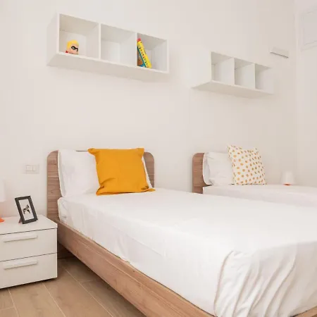 The Best Rent - Gorgeous Two-bedroom Close To Cinque Giornate Square * Milán